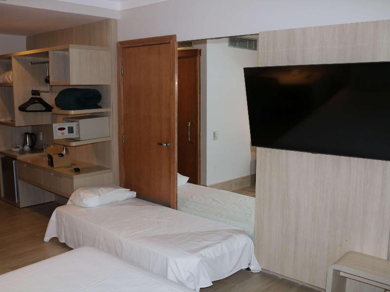 Mercure Salvador Rio Vermelho image