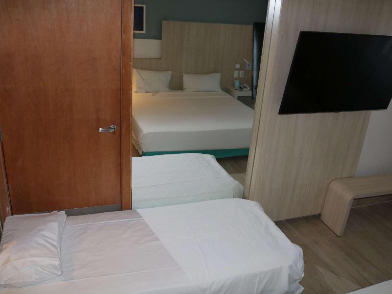 Mercure Salvador Rio Vermelho image