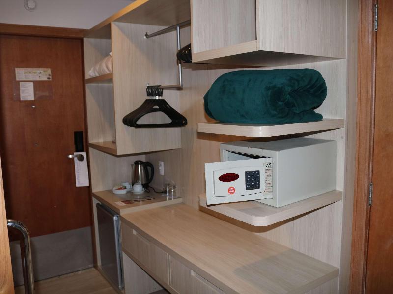Mercure Salvador Rio Vermelho image