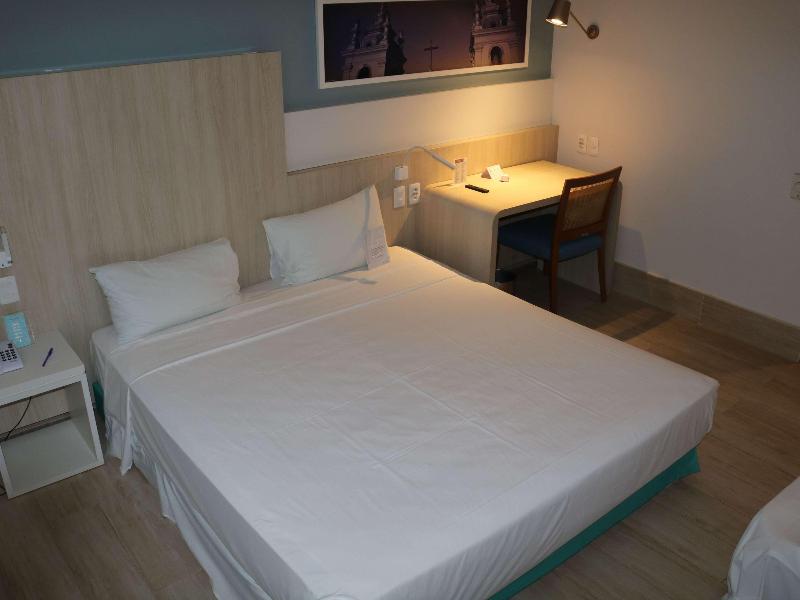 Mercure Salvador Rio Vermelho image
