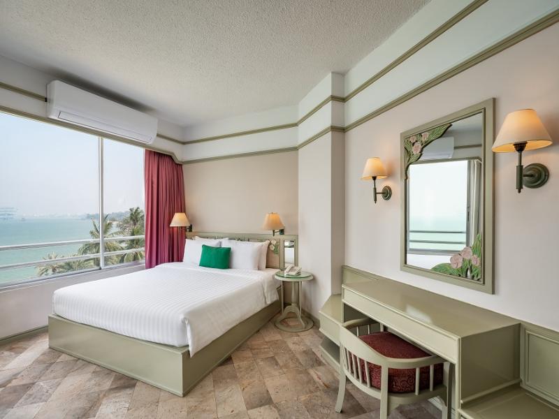 Cholchan Pattaya Beach Resort image