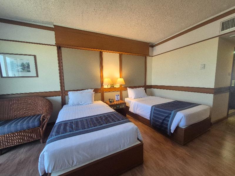 Cholchan Pattaya Beach Resort image
