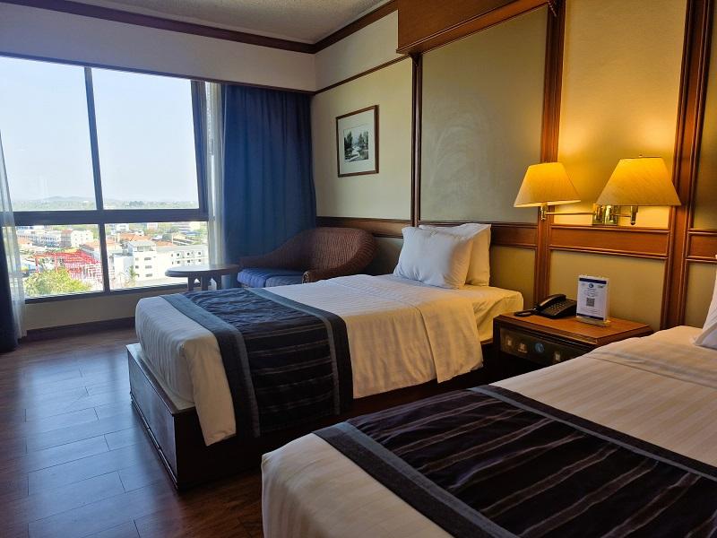 Cholchan Pattaya Beach Resort image