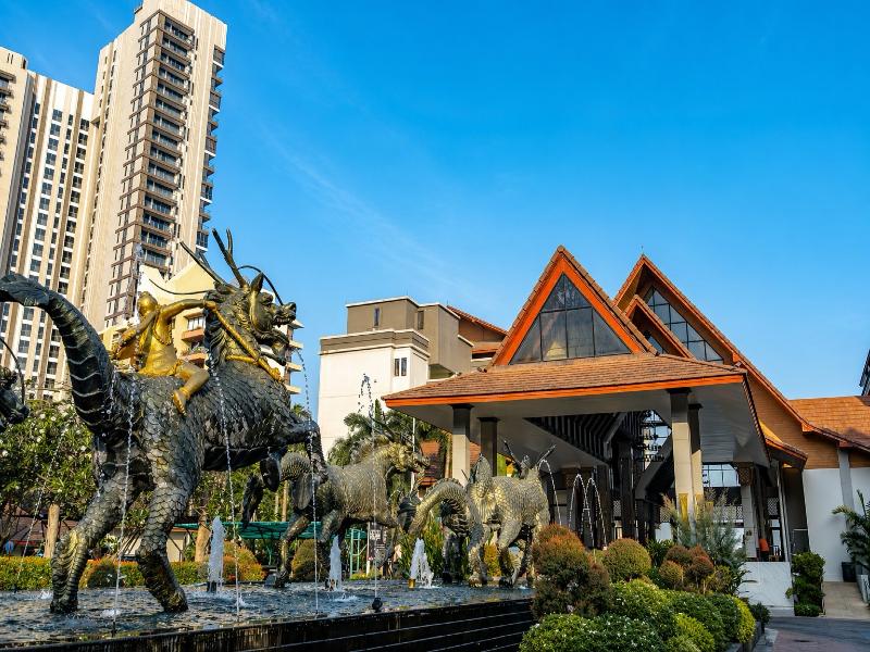 Garden Cliff Resort & Spa image