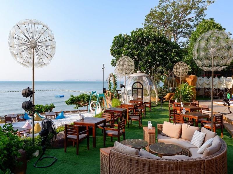Garden Cliff Resort & Spa image