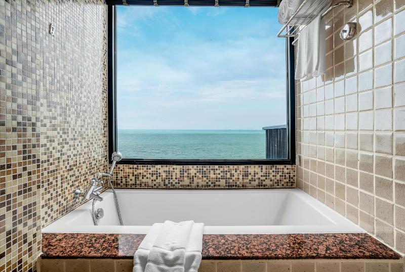 Garden Cliff Resort  Spa