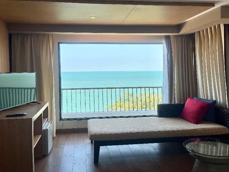 Garden Cliff Resort & Spa image