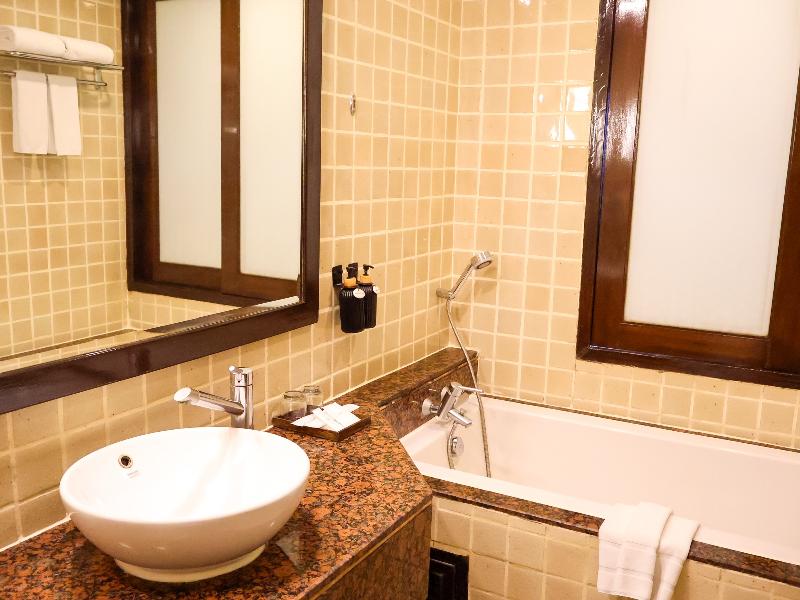 Garden Cliff Resort & Spa image