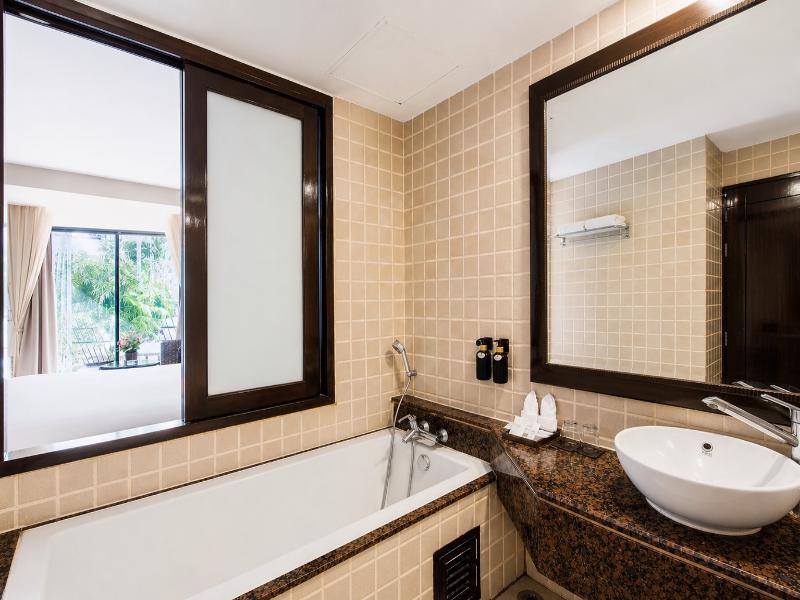 Garden Cliff Resort & Spa image