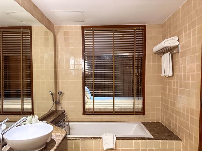 Garden Cliff Resort & Spa image