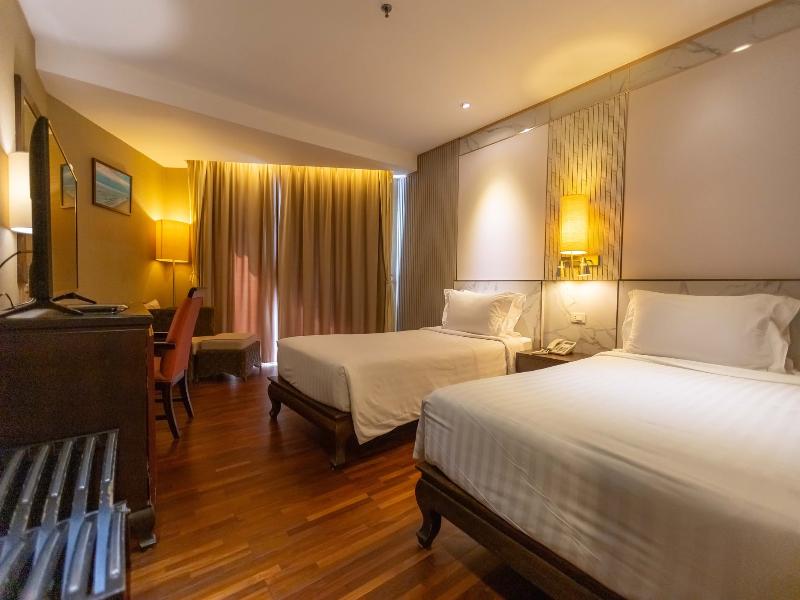 Garden Cliff Resort & Spa image