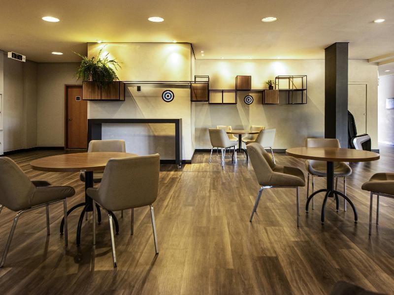 Ibis Betim image