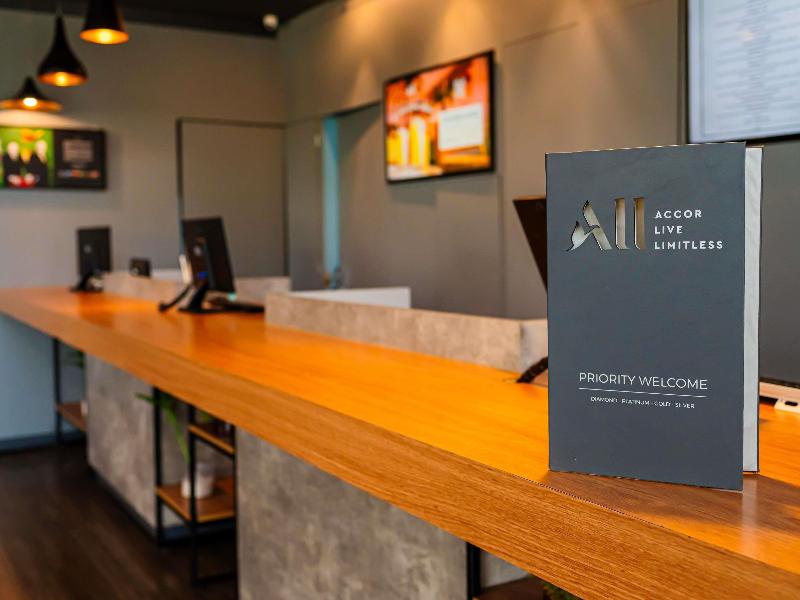 Ibis Santo Andre image