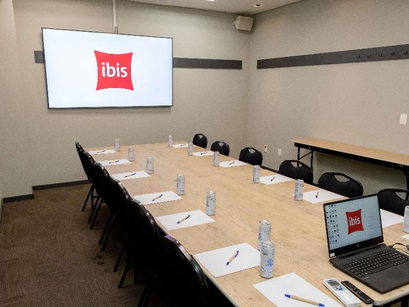 Ibis Sao Paulo Barra Funda image