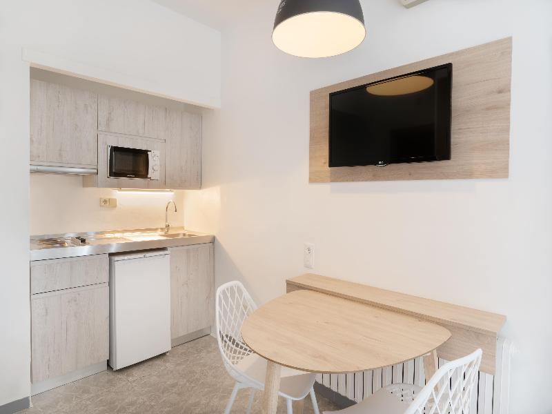 Sol Lunamar Palmanova Apartamentos image
