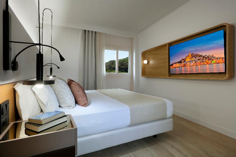 Grand Palladium Select Palace Ibiza image