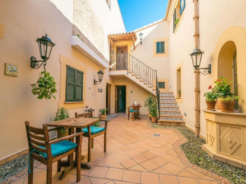 Hotel Rural Son Manera image