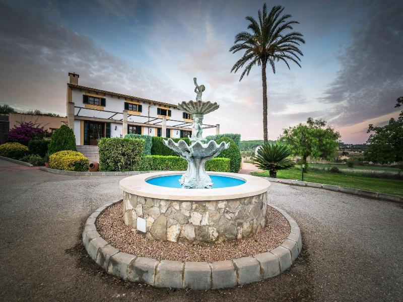 Hotel Rural Son Manera image