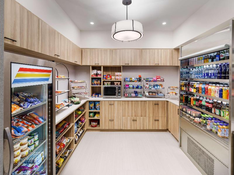 Doubletree By Hilton Charlotte City Center photo 5