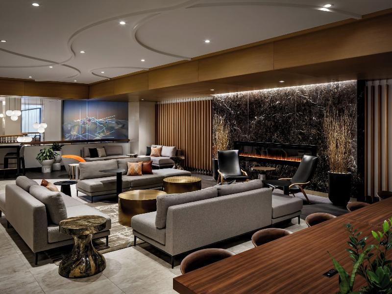 Montreal Marriott Chateau Champlain image