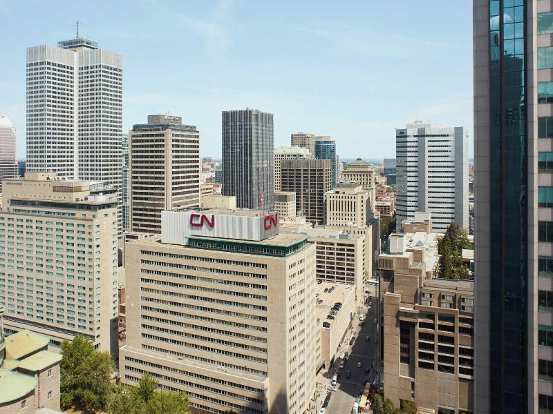 Montreal Marriott Chateau Champlain image