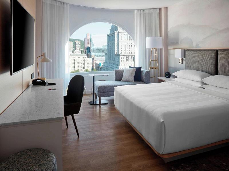 Montreal Marriott Chateau Champlain image