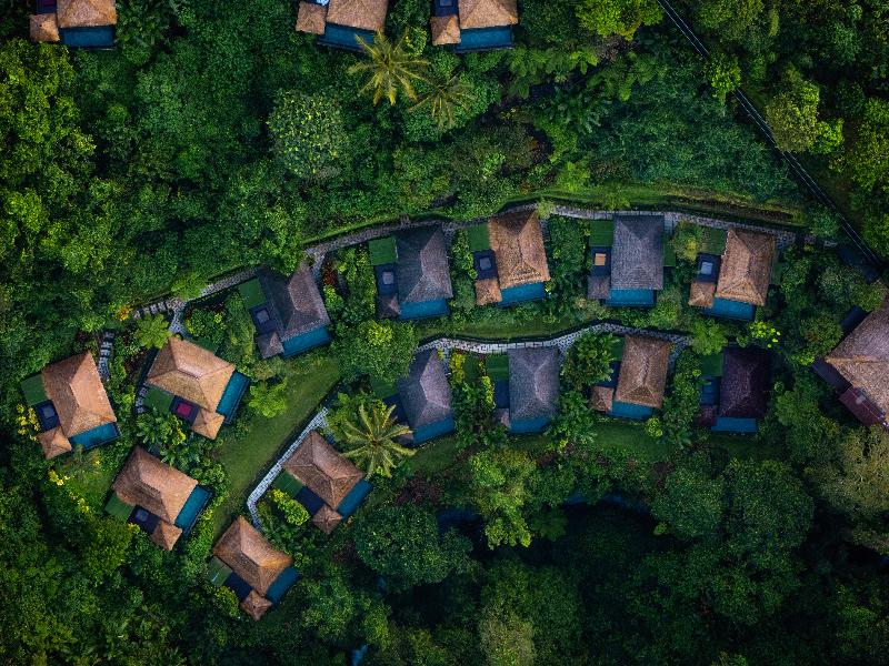 Hanging Gardens of Bali image