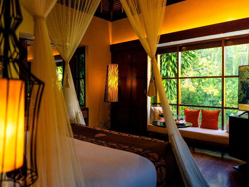 Hanging Gardens of Bali image