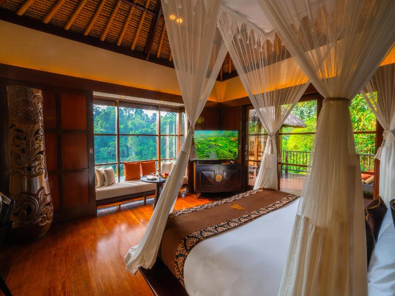 Hanging Gardens of Bali image