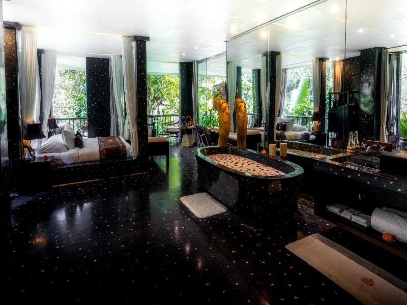 Hanging Gardens of Bali image