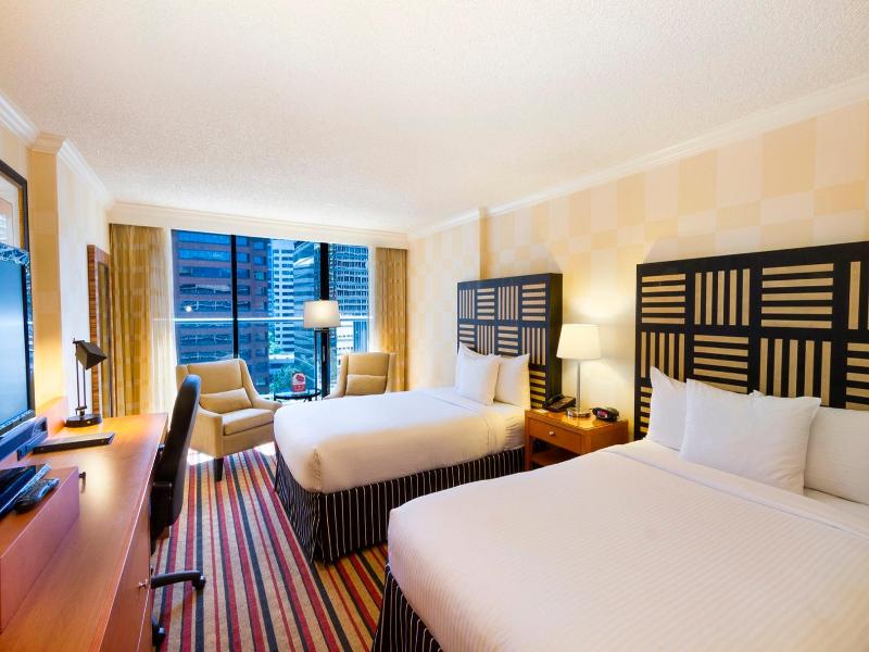 Pinnacle Hotel Harbourfront image