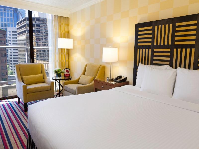 Pinnacle Hotel Harbourfront image