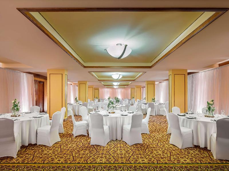 Fairmont Tremblant image