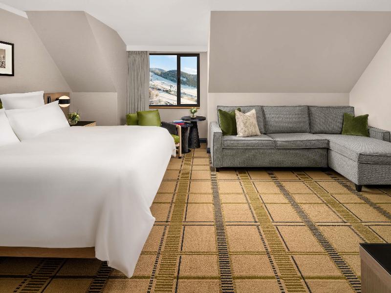 Fairmont Tremblant image