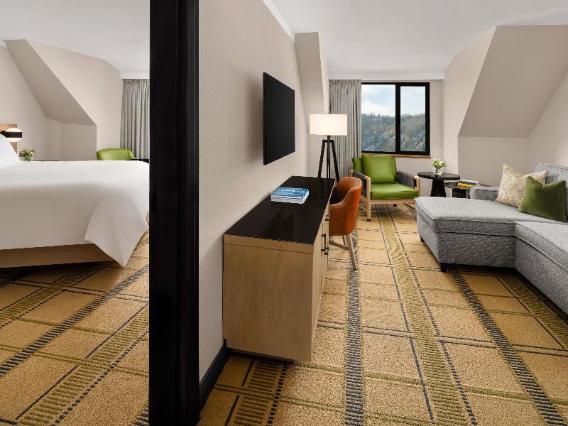 Fairmont Tremblant image