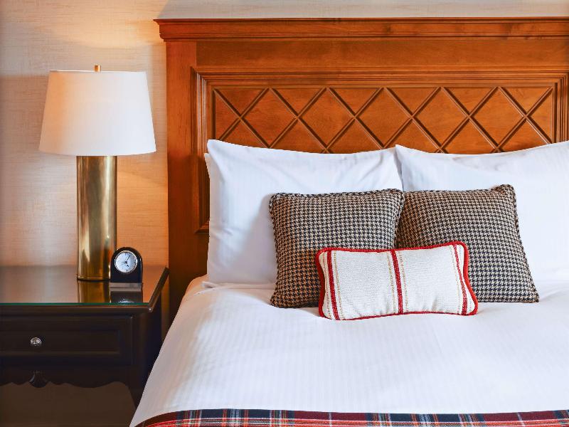 Fairmont Tremblant image