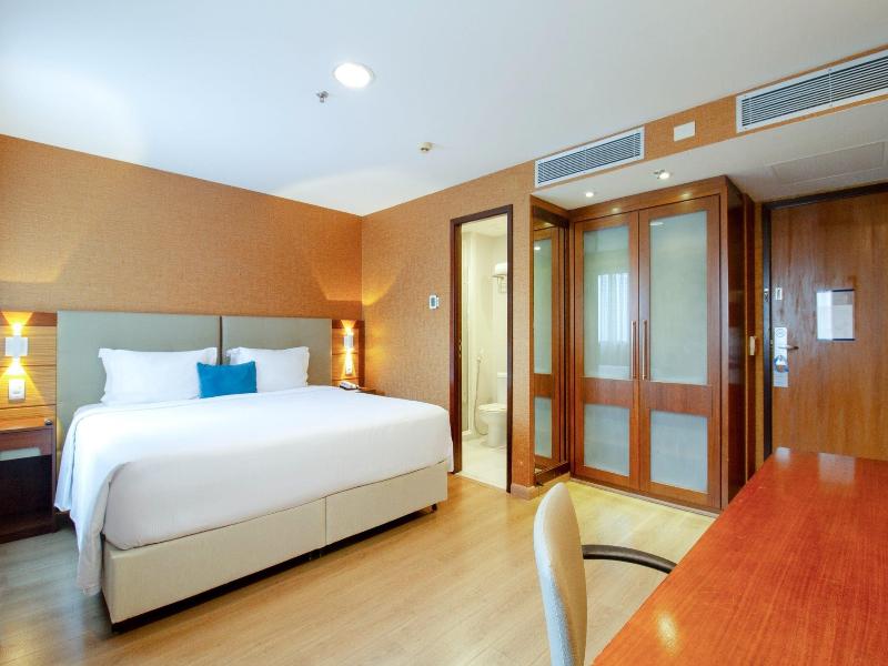 Wyndham Sao Paulo Ibirapuera Convention Hotel image