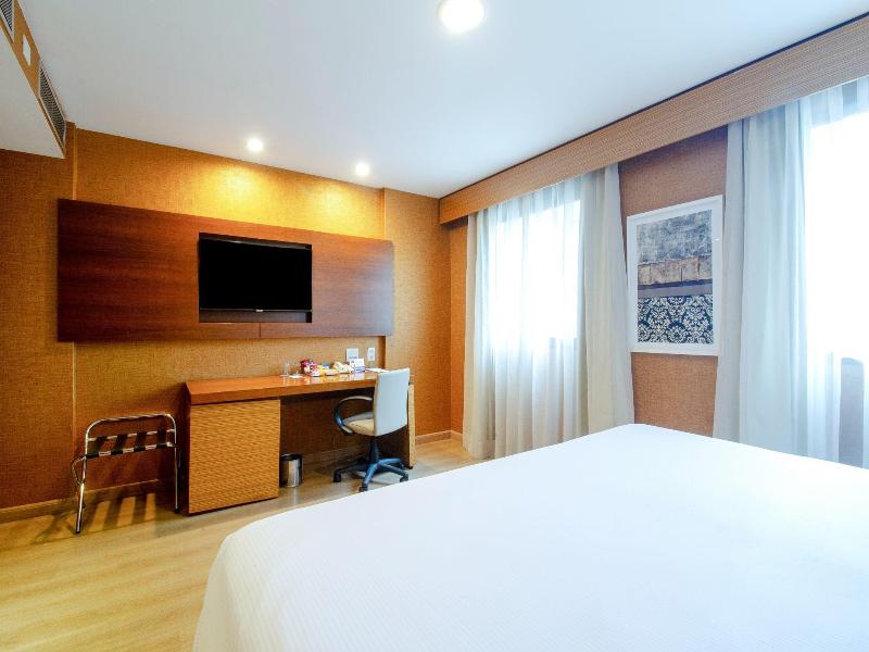 Wyndham Sao Paulo Ibirapuera Convention Hotel image