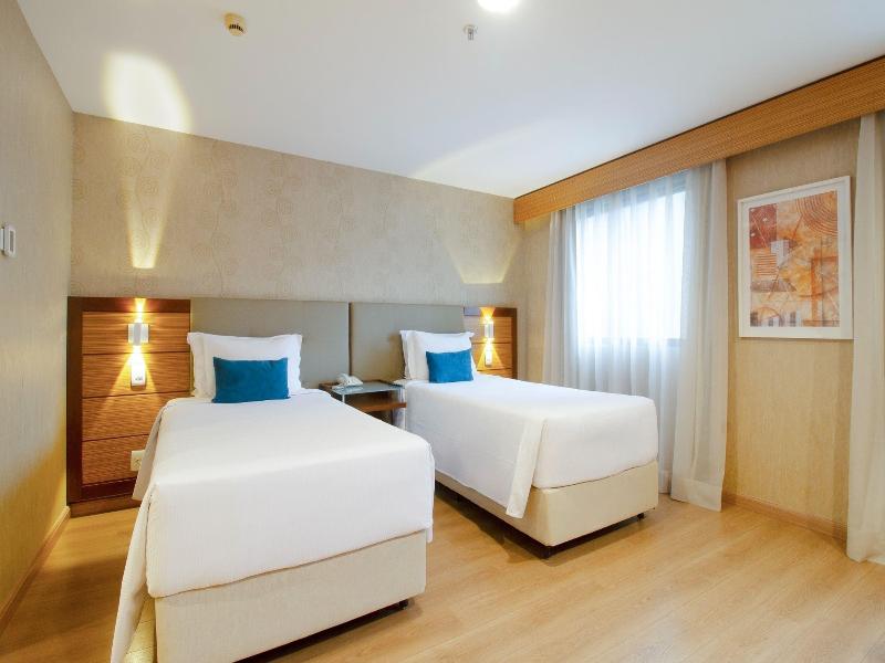 Wyndham Sao Paulo Ibirapuera Convention Hotel image