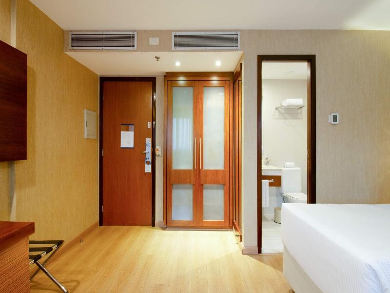 Wyndham Sao Paulo Ibirapuera Convention Hotel image