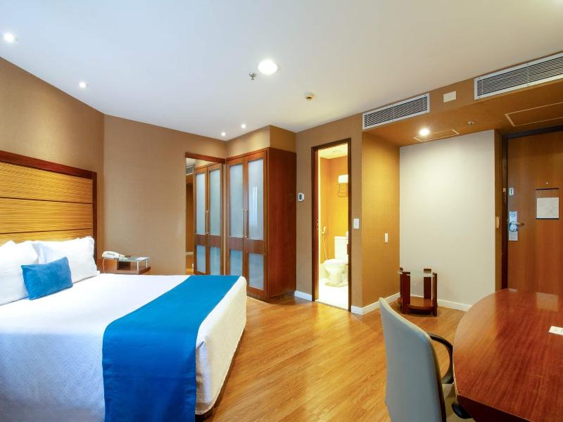 Wyndham Sao Paulo Ibirapuera Convention Hotel image
