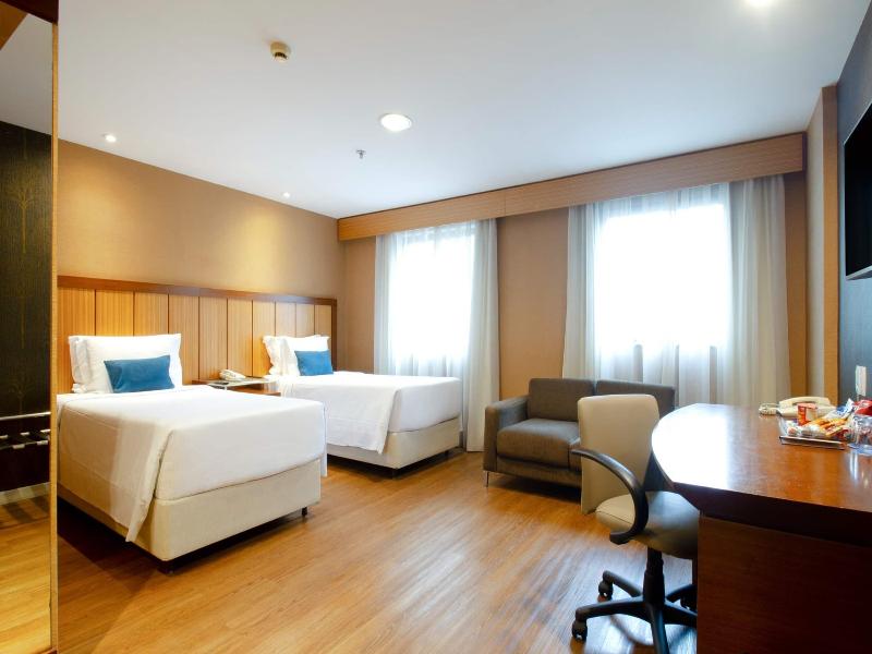 Wyndham Sao Paulo Ibirapuera Convention Hotel image