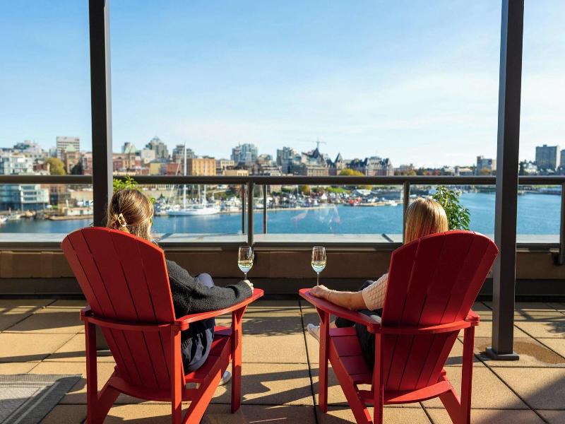 Delta Hotels Victoria Ocean Pointe Resort image