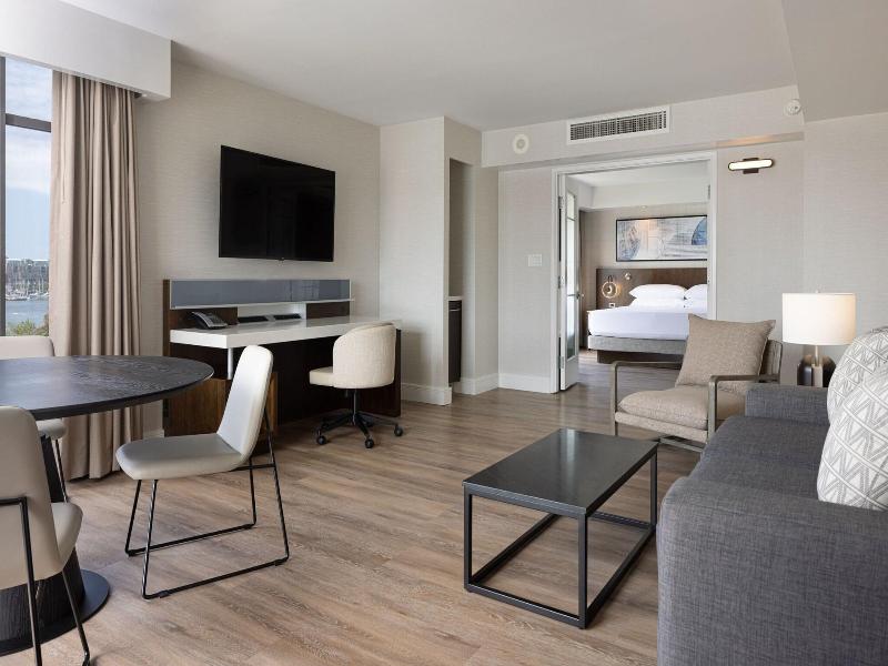 Delta Hotels Victoria Ocean Pointe Resort image
