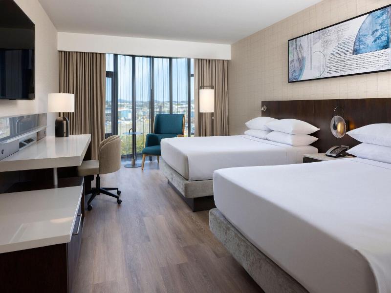 Delta Hotels Victoria Ocean Pointe Resort image