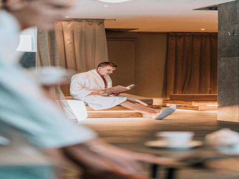 Sheraton Zagreb image