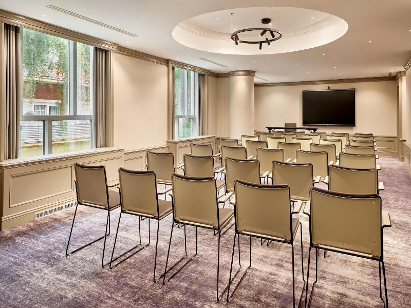 Sheraton Zagreb image