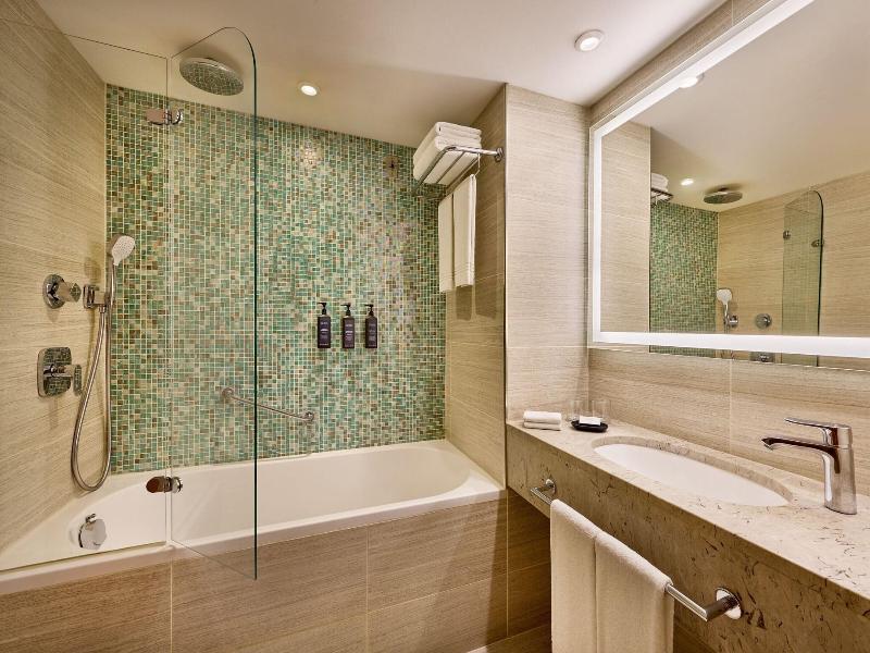 Sheraton Zagreb image
