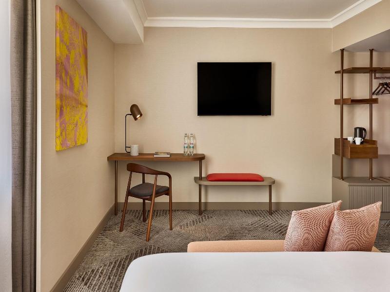 Sheraton Zagreb image