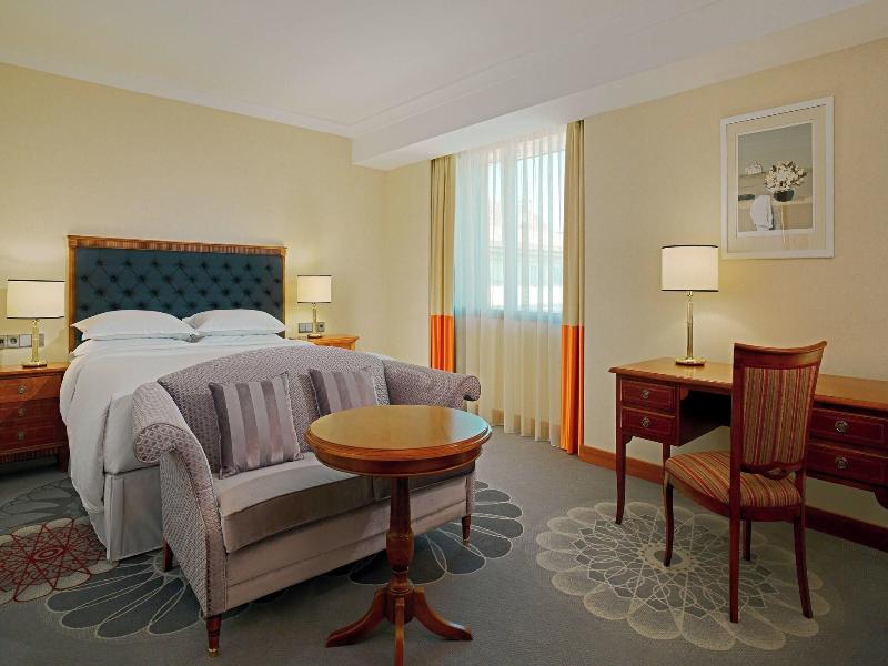Sheraton Zagreb image